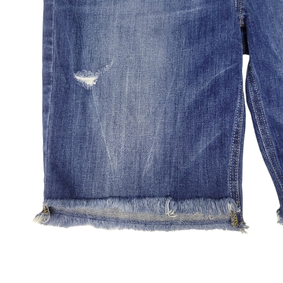 Joe's Jeans | The Finn Mid Rise Bermuda Short | Size 29 - Picture 10 of 12